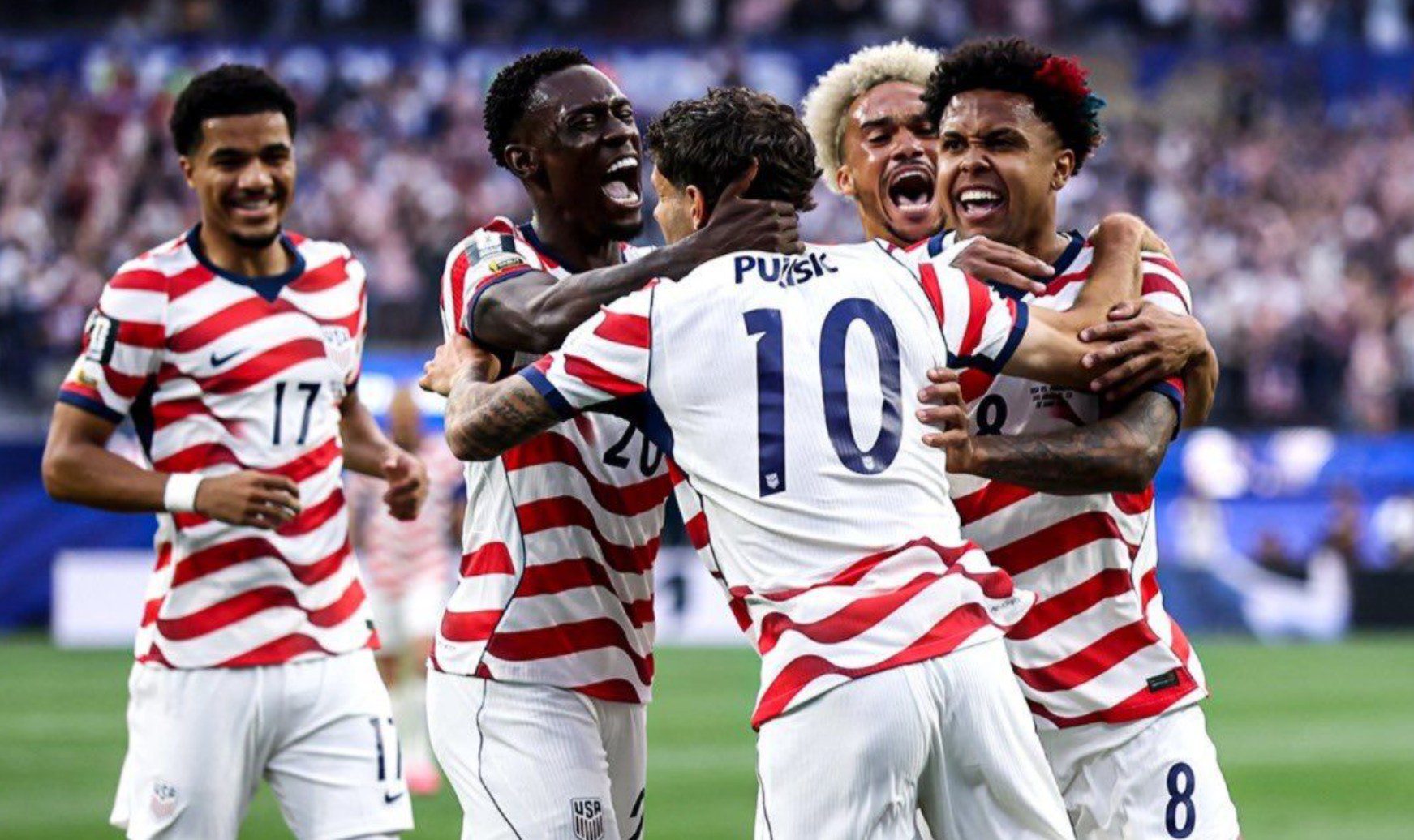 Jugadores de Estados Unidos celebran un gol en el Mundial 2026